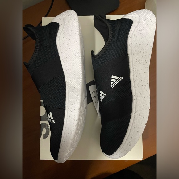 🆕 ADIDAS WOMEN’S PUREMOTION ADAPT SHOES - Picture 12 of 16